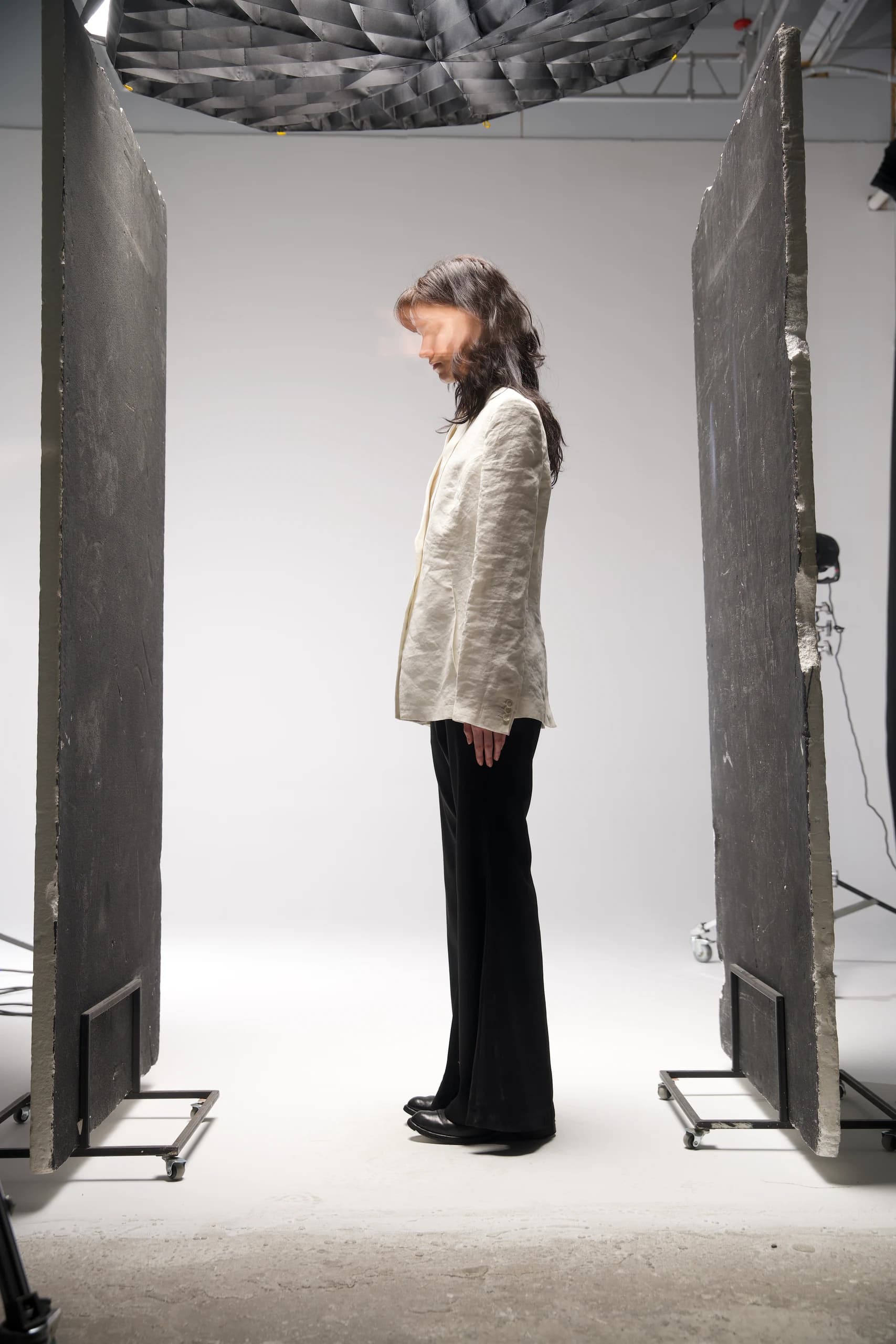 Sawtooth Linen Blazer — 2